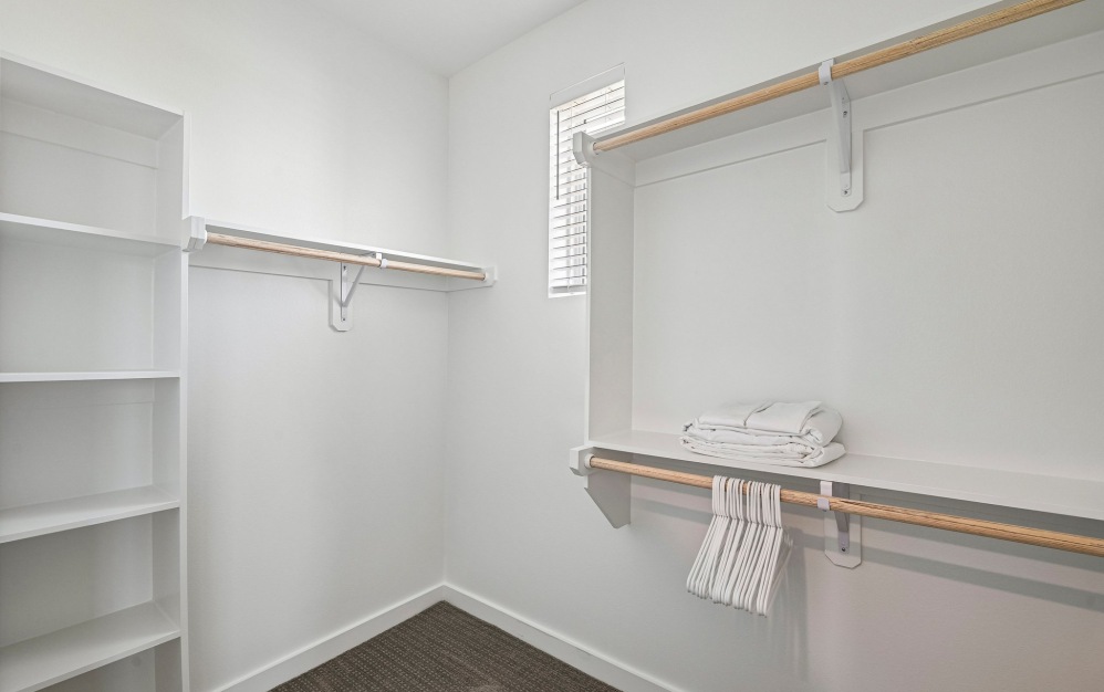 D1 Closet