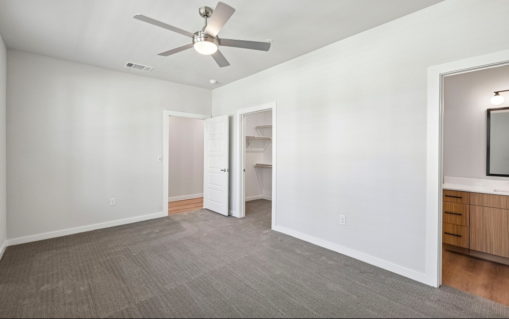 B2 Bedroom